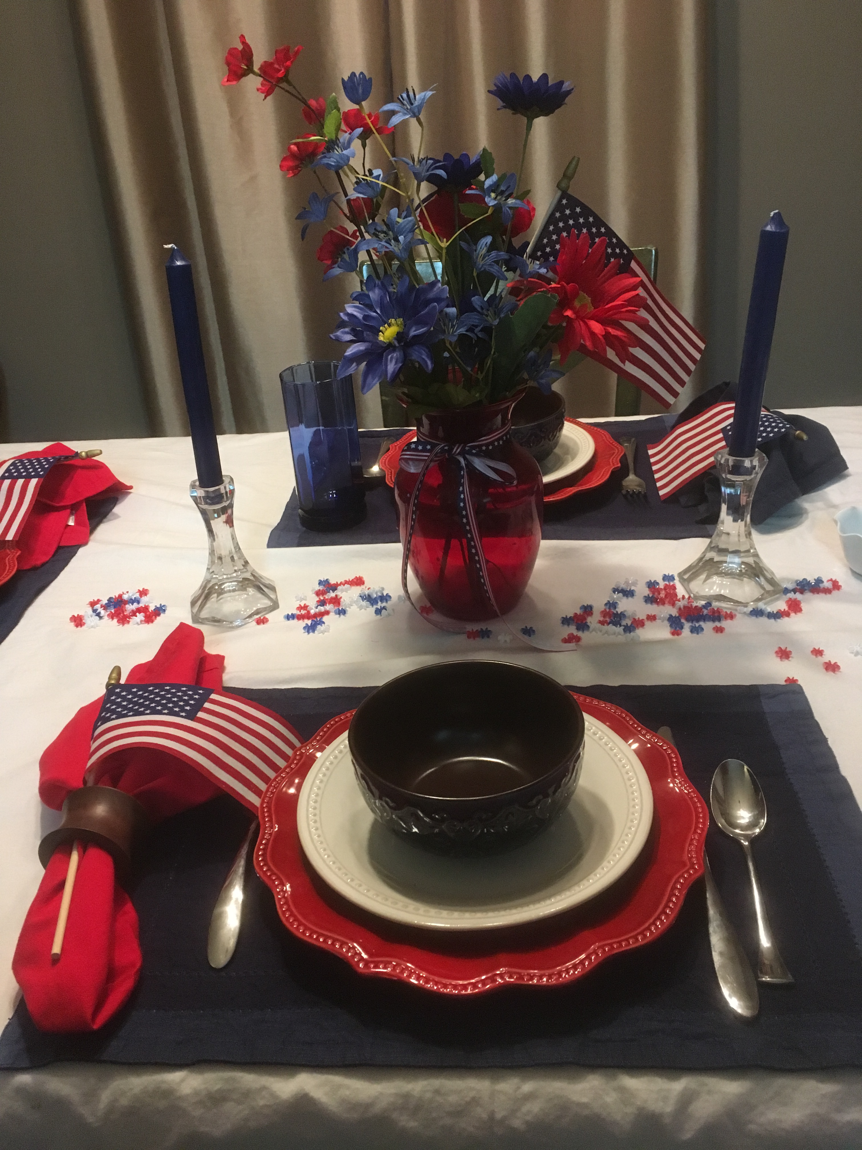 Memorial Day Tablescape 1